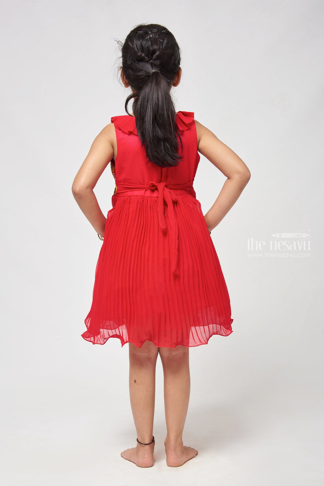 The Nesavu Girls Fancy Frock Embellished Ballroom Style Frock with Sparkle Accents for Girls Nesavu Shift Dress For Kids - Fancy Kids Frock Elegance For Photoshoots | The Nesavu