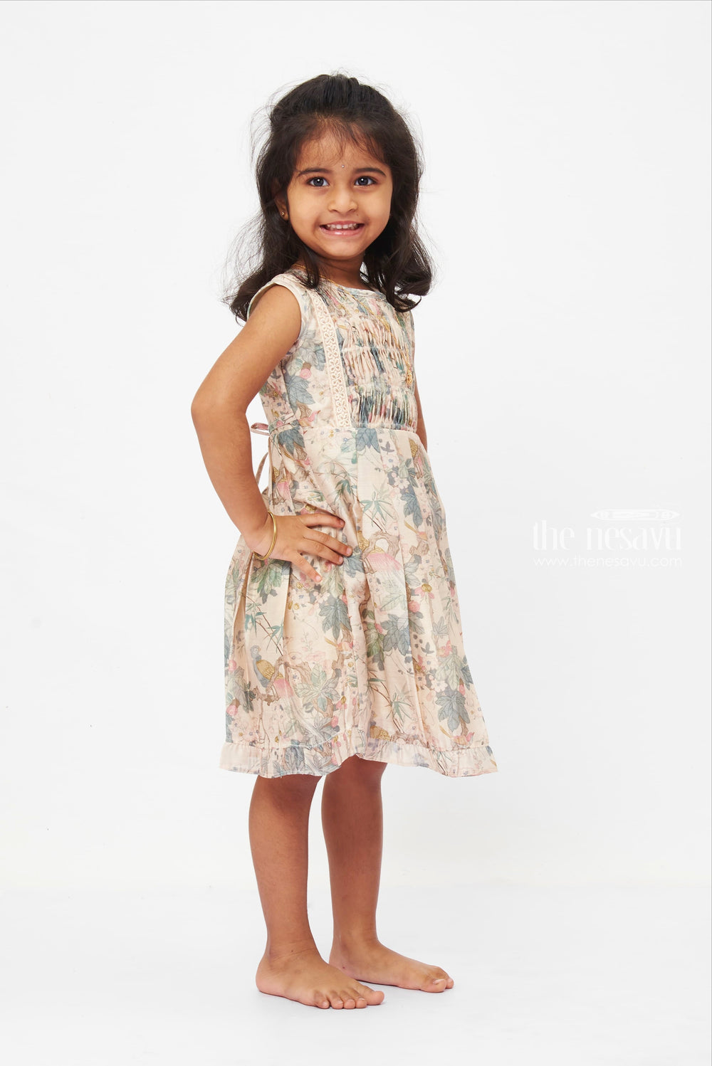 The Nesavu Girls Cotton Frock Enchanted Forest Frolic Dress: Whimsical Bird & Foliage Print Frock for Girls Nesavu Girls Storybook Bird Print Dress | Lace Trimmed Foliage Frock | Magical Everyday Wear | The Nesavu