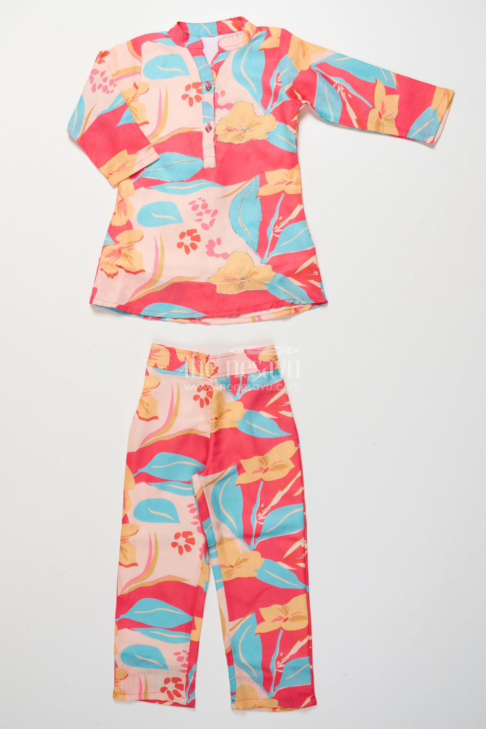 The Nesavu Girls Casual Set Everyday Ethnic Floral Printed Set with Straight-Cut Pants for Kids Nesavu 24 (5Y) / Orange GPS876A-24 Nesavu girls floral printed cotton kurta pant set everyday ethnic wear