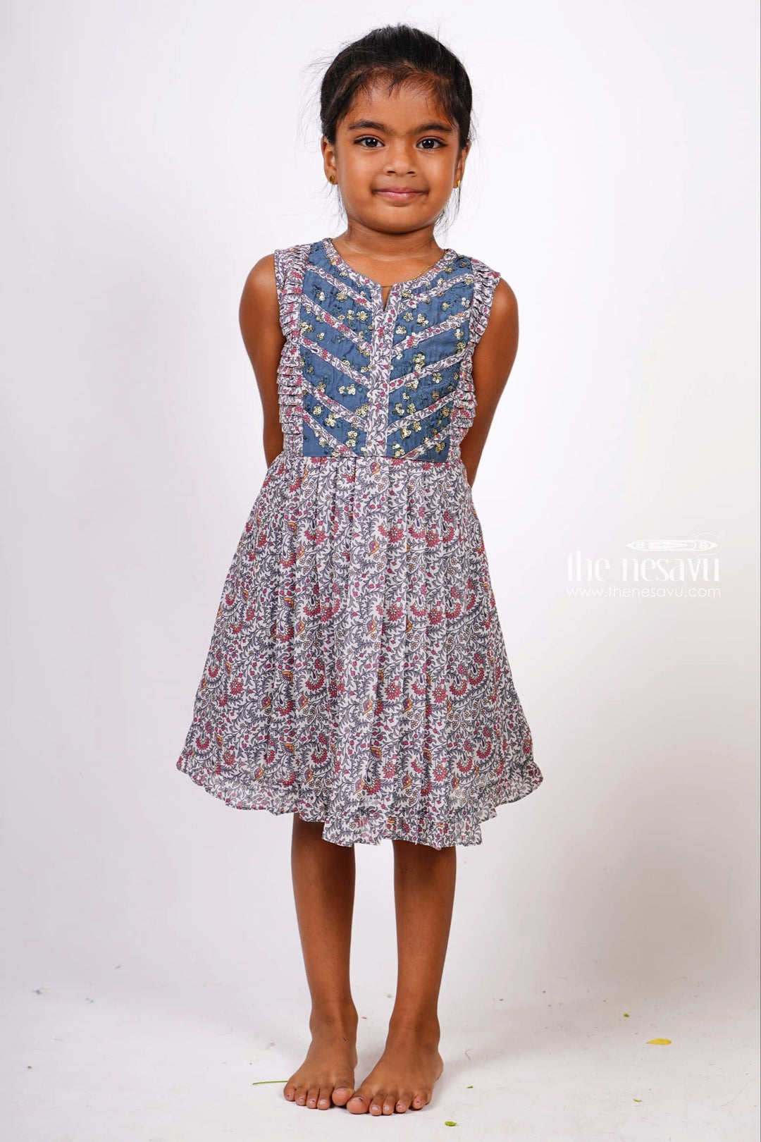 The Nesavu Girls Fancy Frock Floral Bush- Designer Baby Girls Cotton Frock With Fabric Trims Nesavu 16 (1Y) / Gray / Georgette GFC700A-16 Buy Girls Rayon Cotton Frocks For Daily Use | Modern Designs Patterns | The Nesavu
