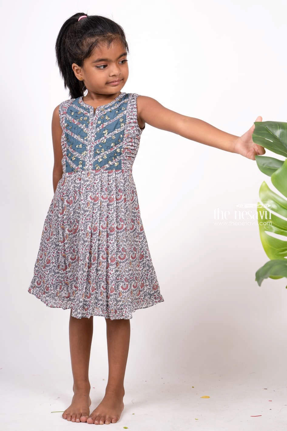 The Nesavu Girls Fancy Frock Floral Bush- Designer Baby Girls Cotton Frock With Fabric Trims Nesavu Buy Girls Rayon Cotton Frocks For Daily Use | Modern Designs Patterns | The Nesavu