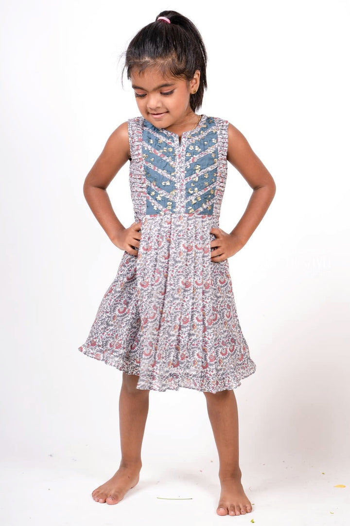 The Nesavu Girls Fancy Frock Floral Bush- Designer Baby Girls Cotton Frock With Fabric Trims Nesavu Buy Girls Rayon Cotton Frocks For Daily Use | Modern Designs Patterns | The Nesavu