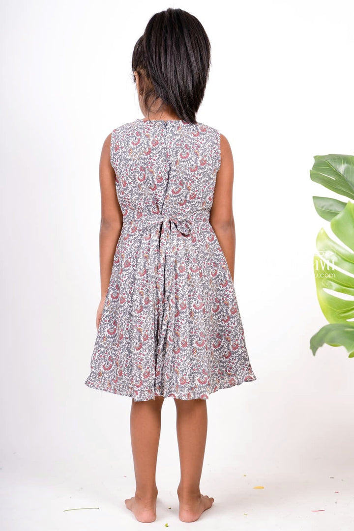 The Nesavu Girls Fancy Frock Floral Bush- Designer Baby Girls Cotton Frock With Fabric Trims Nesavu Buy Girls Rayon Cotton Frocks For Daily Use | Modern Designs Patterns | The Nesavu