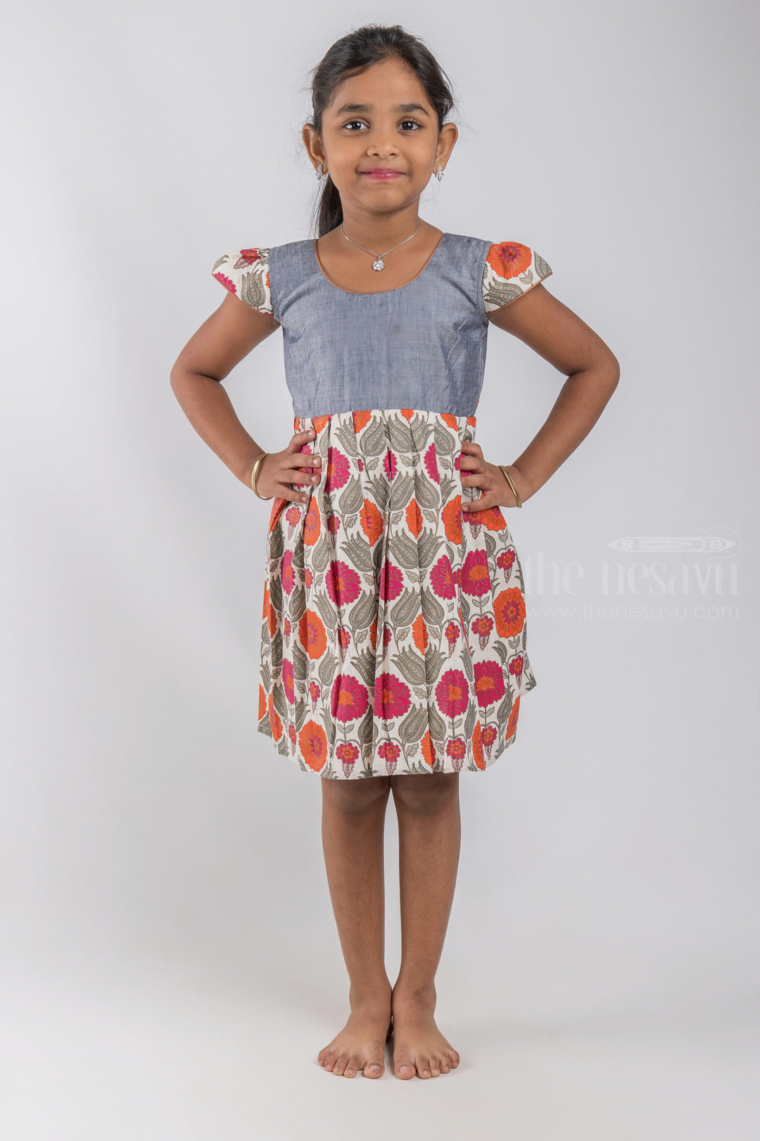 The Nesavu Girls Cotton Frock Floral Printed Knife Pleated White Cotton Frock With Gray Yoke For Girls psr silks Nesavu 16 (1Y) / White / Cotton GFC1098A
