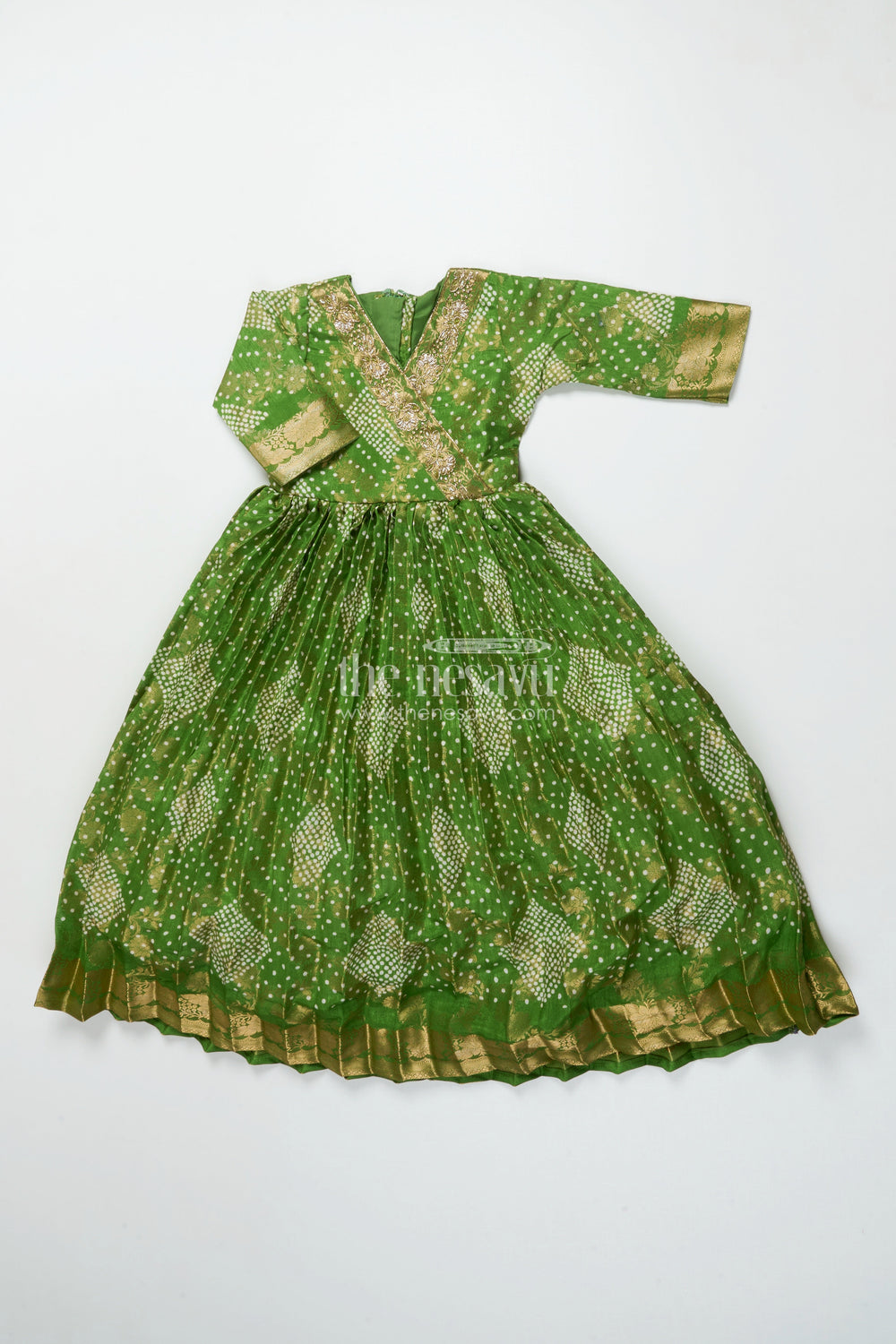 The Nesavu Girls Casual Gown Girls Bandhani Gown for Traditional Functions and Festive Events Nesavu 24 (5Y) / Green GA374C-24 Nesavu girls georgette jacquard bandhani gown traditional festivals ethnic wear