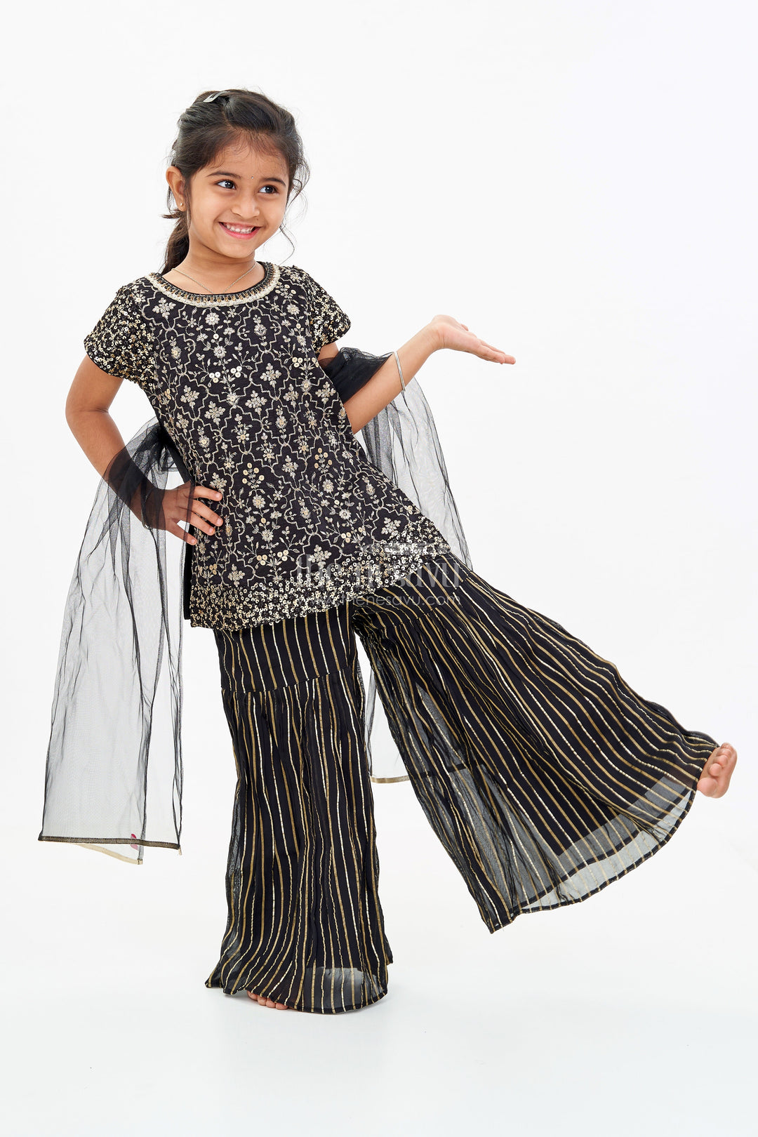 The Nesavu Girls Sharara / Plazo Set Girls Black Kurti Plazo Set with Sequined Embroidery and Tissue Silk Dupatta for Festive Occasions Nesavu 16 (1Y) / Black GPS522A-16 Nesavu Girls Black Kurti Plazo Set Sequined Embroidery Tissue Silk Dupatta Festive Wear