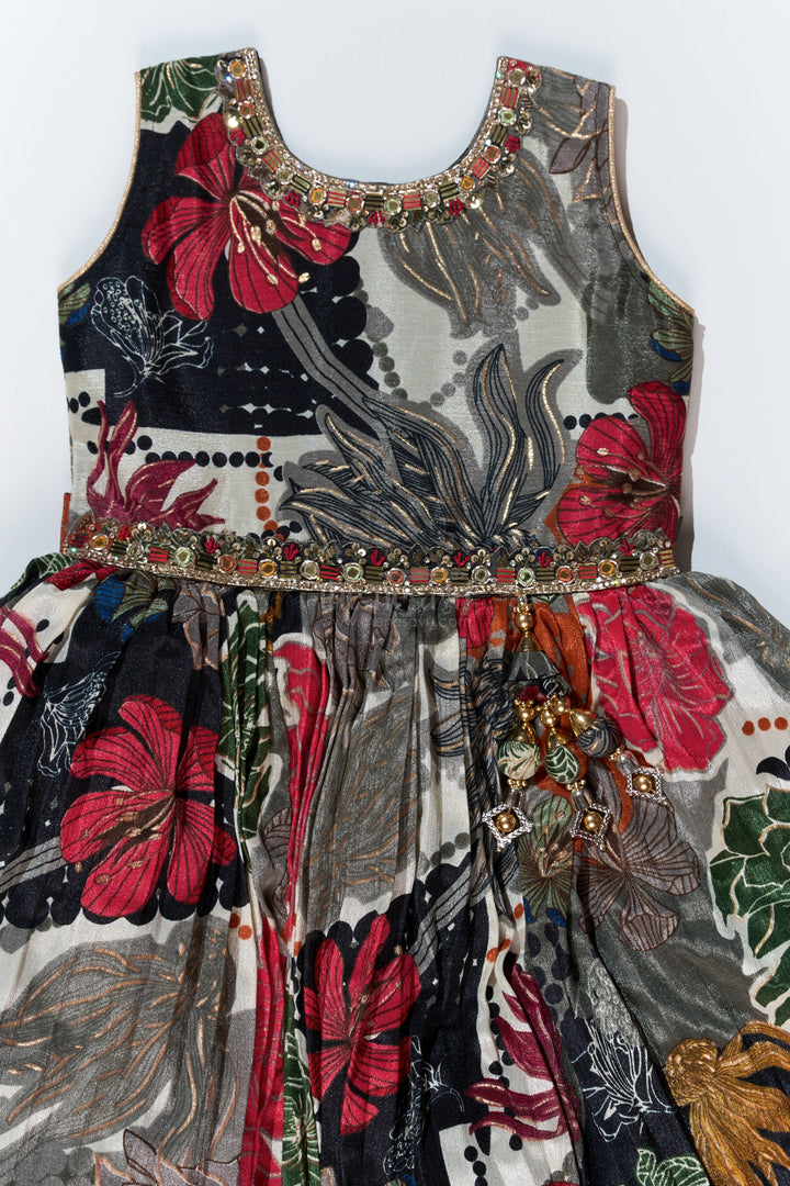 The Nesavu Girls Silk Gown Girls Black Sequin Evening Gown with Digital Floral Print and Embroidered Waist Belt Nesavu Nesavu Girls Black Sequin Evening Gown Floral Digital Print Embellished Waist Belt