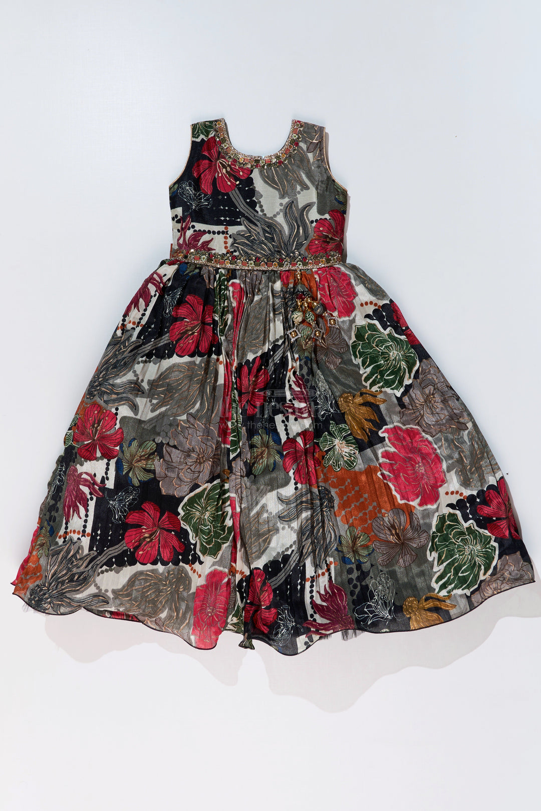 The Nesavu Girls Silk Gown Girls Black Sequin Evening Gown with Digital Floral Print and Embroidered Waist Belt Nesavu Nesavu Girls Black Sequin Evening Gown Floral Digital Print Embellished Waist Belt