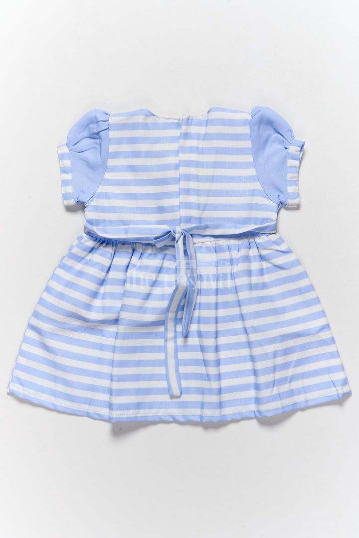 The Nesavu Baby Cotton Frocks Girls Blue Striped Cotton Dress with Peter Pan Collar and Puff Sleeves for Casual Outings Nesavu Nesavu Girls Blue Striped Cotton Dress Peter Pan Collar Puff Sleeves Casual Playdates