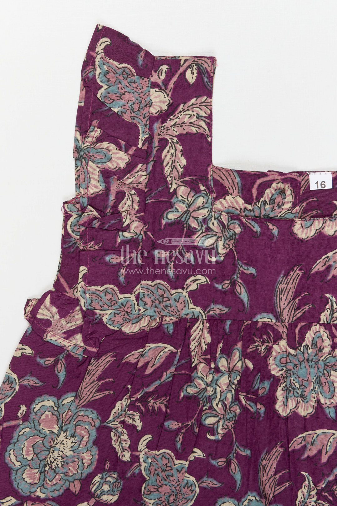 The Nesavu Girls Co-Ord Sets Girls Breathable Cotton Outfit for Summer Holidays Nesavu Nesavu Girls Breathable Cotton Co Ord Set For Summer Holidays And Park Outings