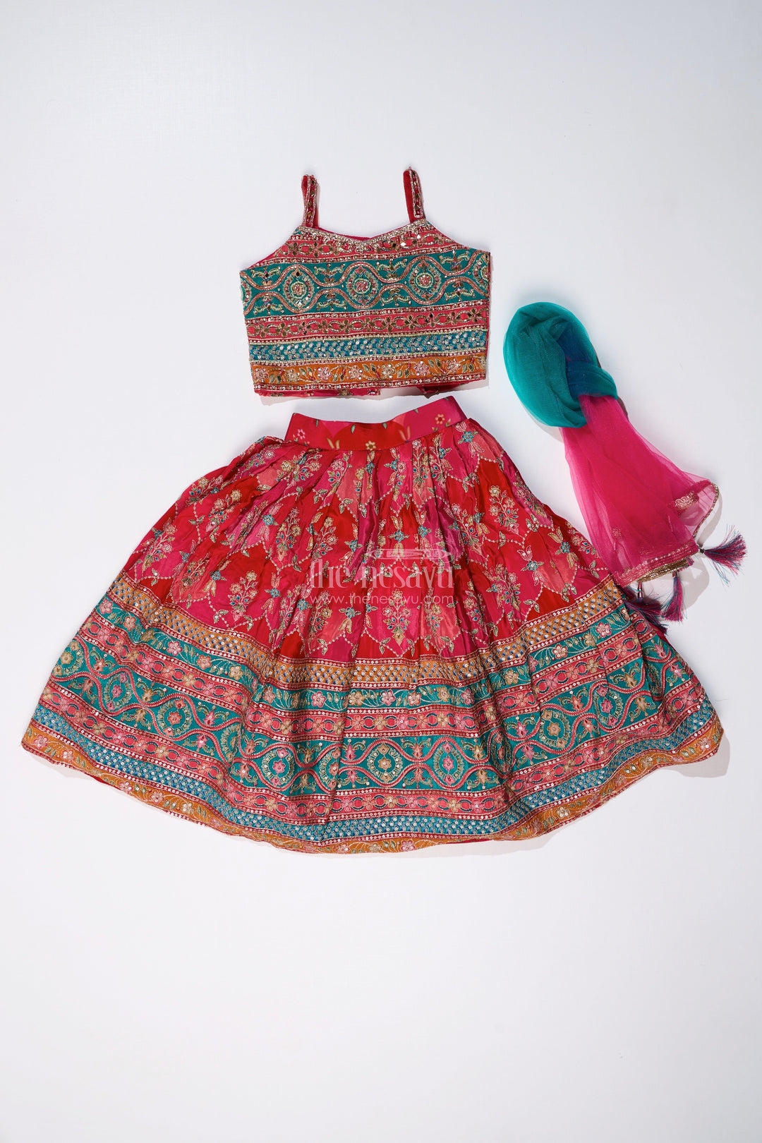 The Nesavu Girls Lehenga Choli Girls Choli with Placement Print and Embroidery Featuring a Flared Lehenga for Special Occasions Nesavu Girls Choli Placement Print Embroidery Paired Flared Lehenga Weddings | The Nesavu