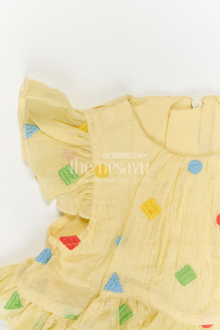 The Nesavu Baby Cotton Frocks Girls Co Ord Set Dress for Casual Outings and Playtime Nesavu Nesavu Baby Girl Cotton Frock For Casual Wear With Thread Embroidery Sleeveless Playful Design