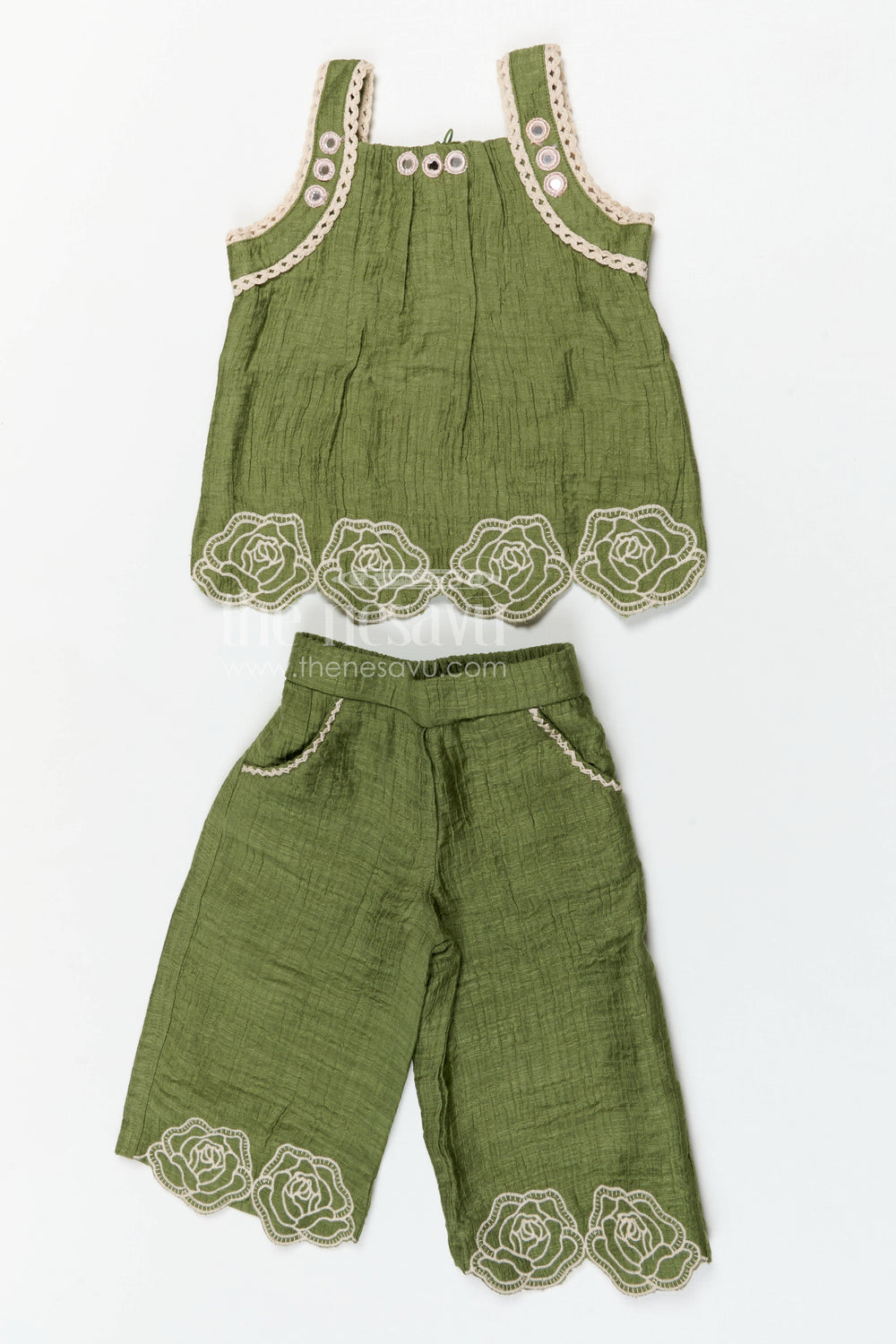 The Nesavu Girls Co-Ord Sets Girls Co Ord Set for Casual Outings and Summer Comfort Wear Nesavu 18 (2Y) / Green / Rayon GCS037A-18 Nesavu girls co ord set for casual outings with rayon cotton fabric and thread embroidery breathable summer wear