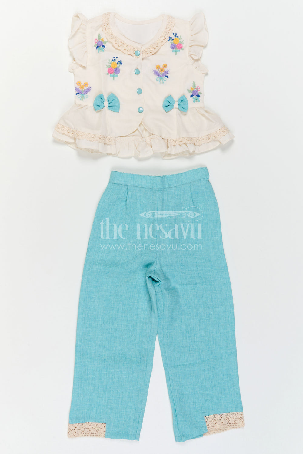 The Nesavu Girls Co-Ord Sets Girls Co Ord Set for Festive Wear and Family Outings Nesavu Nesavu Girls Cotton Blend Co Ord Set With Thread Embroidery For Festive Wear And Comfortable Outings