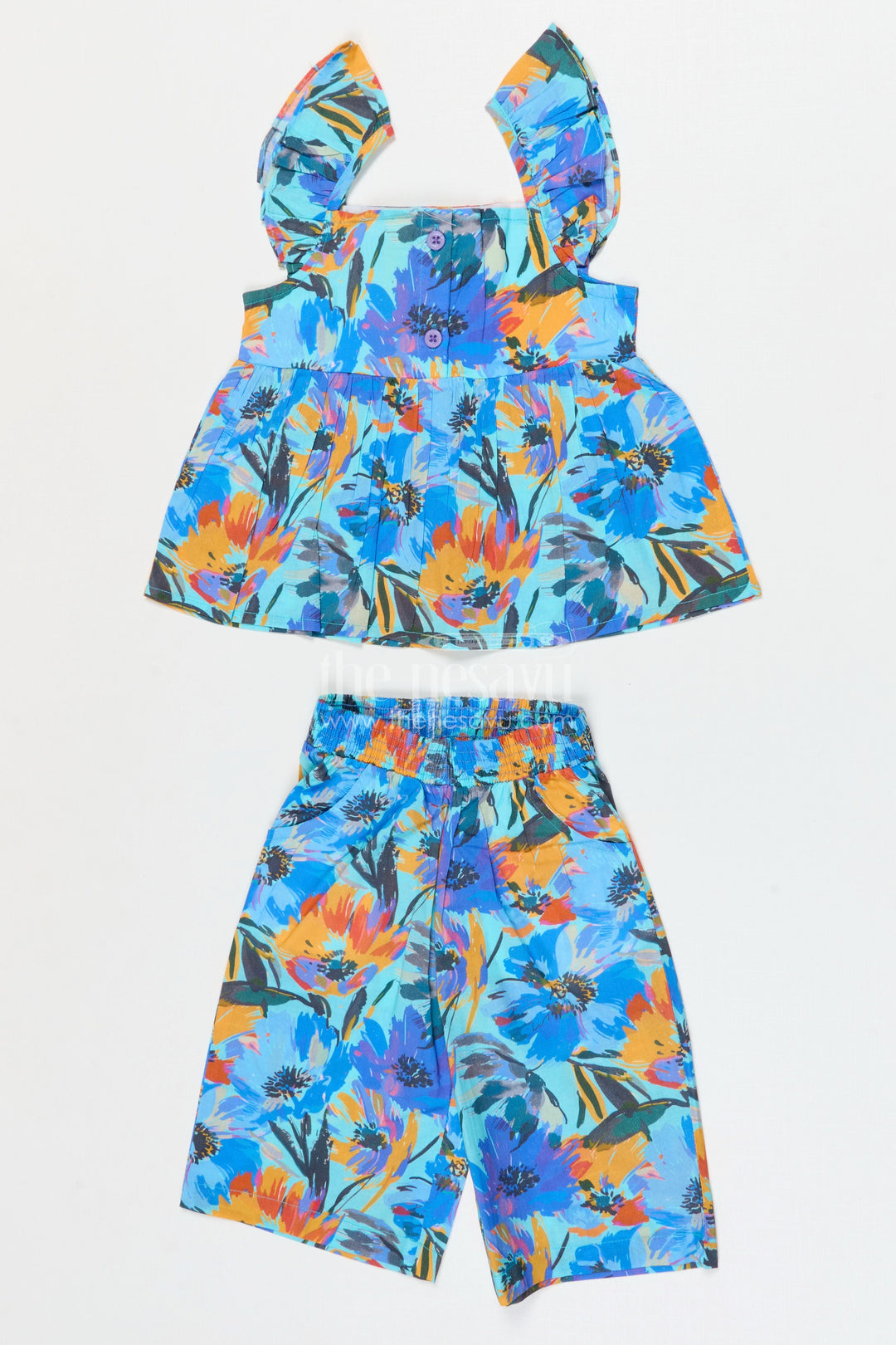The Nesavu Girls Co-Ord Sets Girls Co-ord Set for Vacations and Casual Day Outs Nesavu Nesavu girls cotton co-ord set with digital print for vacation and summer day wear