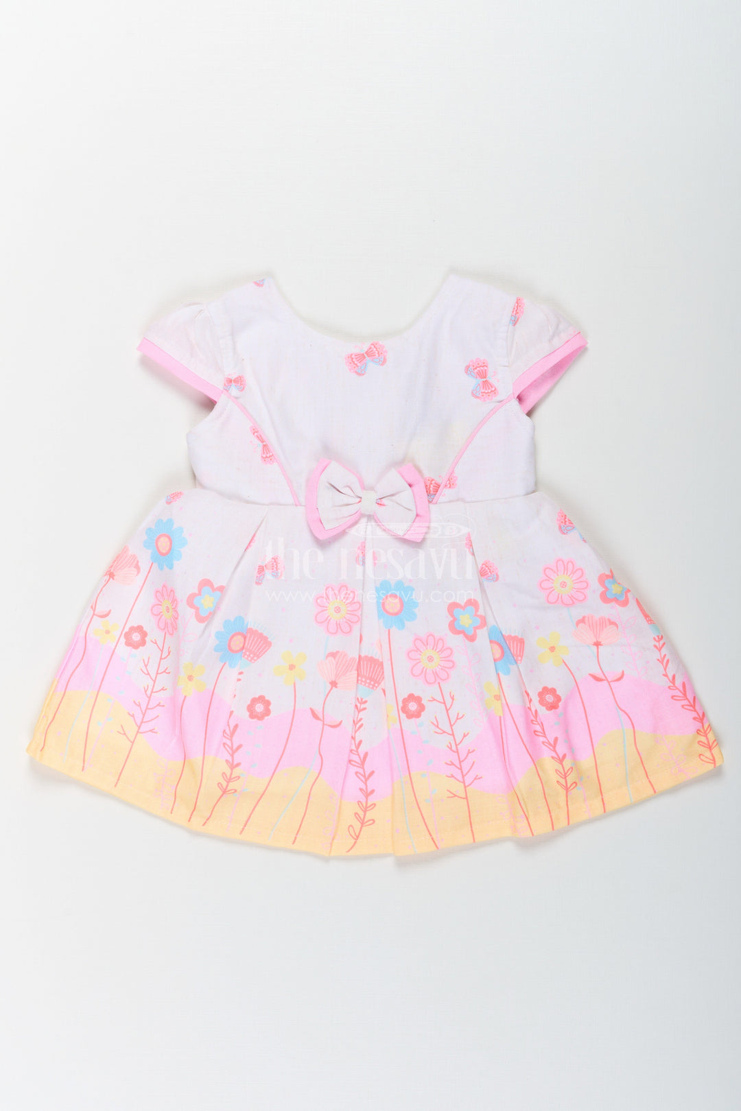 The Nesavu Baby Cotton Frocks Girls Colorful Birthday Dress in Soft Cotton with Bright Floral Print and Pink Bow Accent Nesavu 14 (6M) / Pink BFJ756B-14 Nesavu Colorful Birthday Dress Girls Floral Cotton Pink Bow Short Sleeves