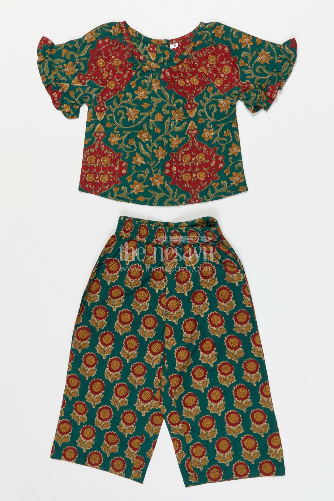 The Nesavu Girls Co-Ord Sets Girls Comfortable Cotton Matching Set for Daily Wear Nesavu 16 (1Y) / Green / Cotton GCS010C-16 Nesavu Girls Comfortable Cotton Co Ord Set With Digital Print For Daily Wear