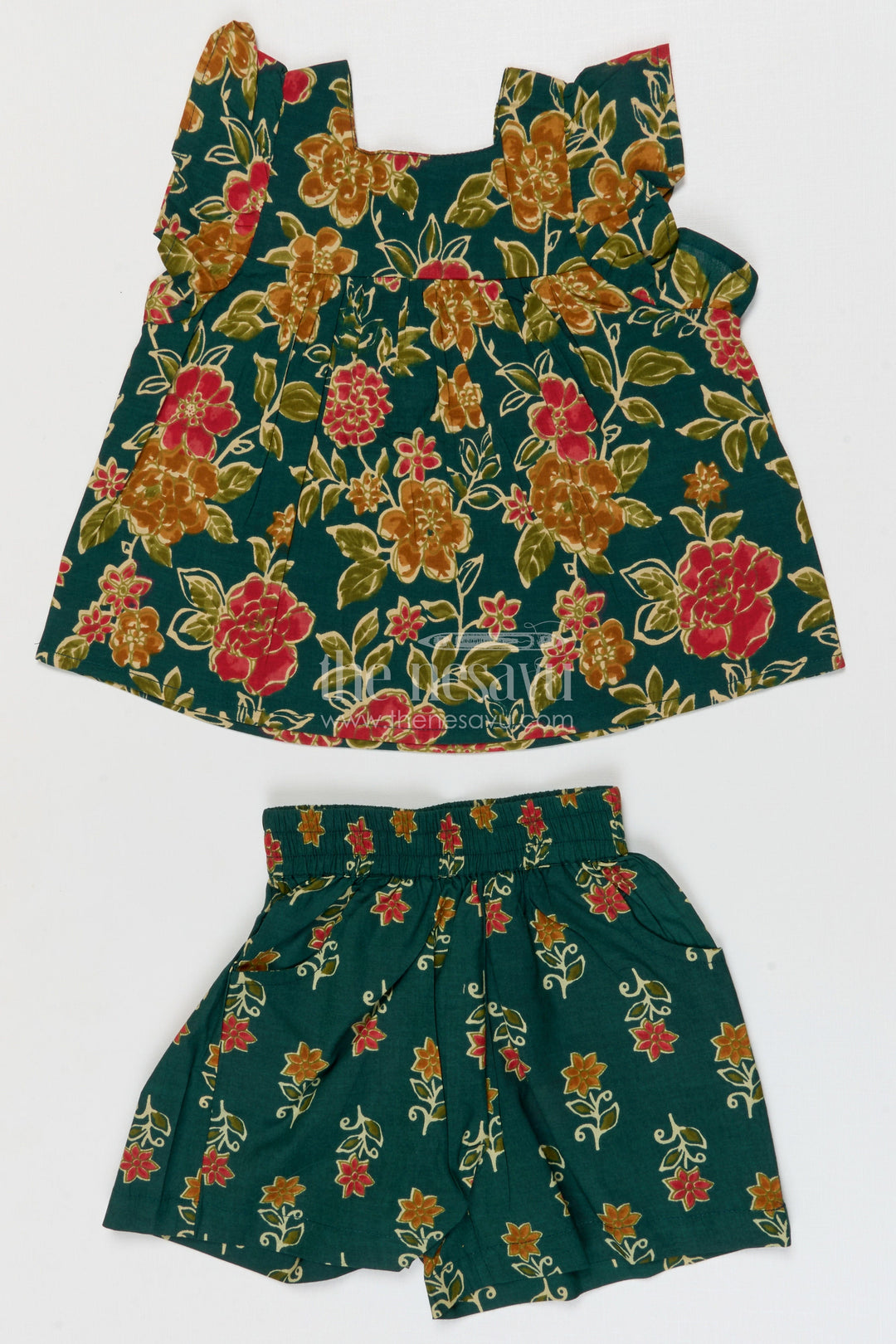 The Nesavu Girls Co-Ord Sets Girls Cotton Co Ord Set for Casual Outings Nesavu 16 (1Y) / Green / Cotton GCS014A-16 Nesavu Girls Cotton Co Ord Set With Digital Print For Casual Outings Festive Wear And Summer Comfort