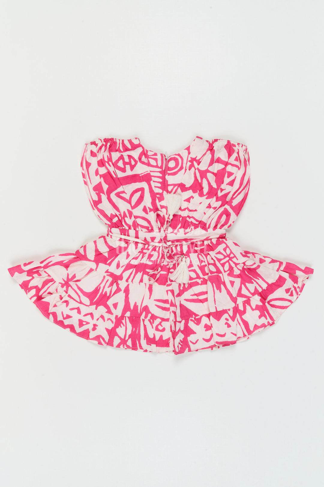 The Nesavu Girls Cotton Frock Girls Cotton Frock for Birthday Parties and Summer Outings Nesavu Nesavu Girls Cotton Frock For Birthday Parties And Summer Outings With Digital Print Sleeveless Design