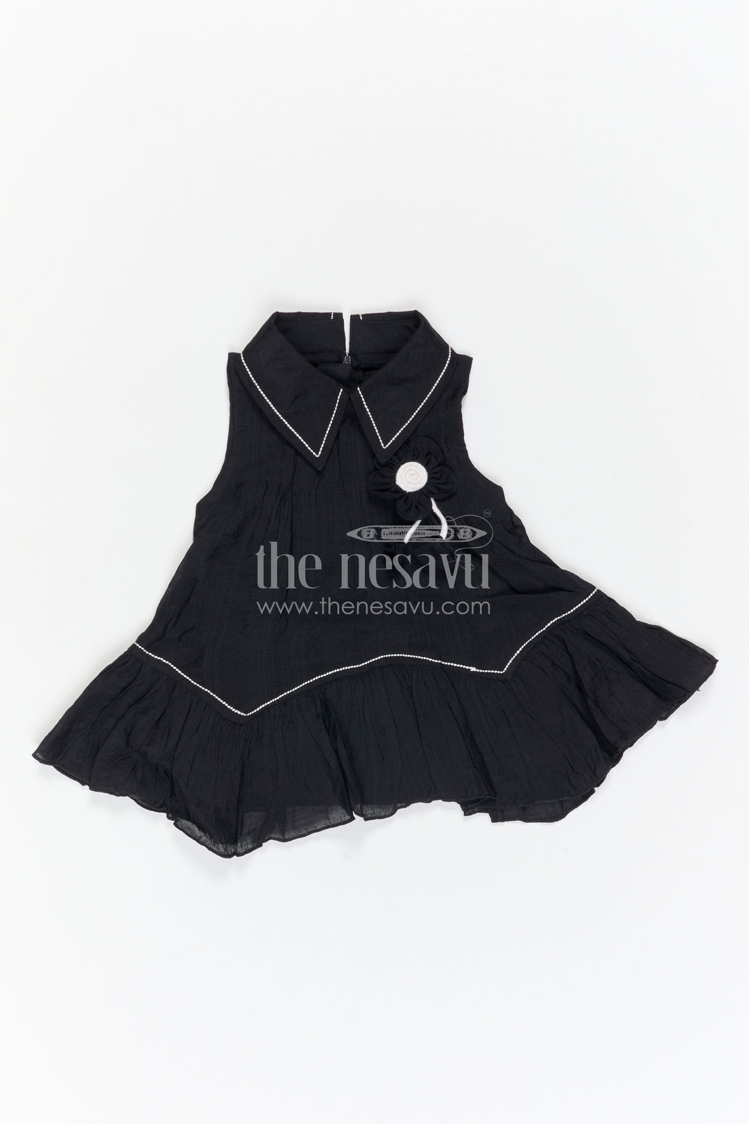 The Nesavu Girls Cotton Frock Girls Cotton Frock for Casual Wear and Outings Nesavu Nesavu Girls Cotton Frock For Casual Wear Sleeveless Blend Cotton Everyday Outfit For Kids
