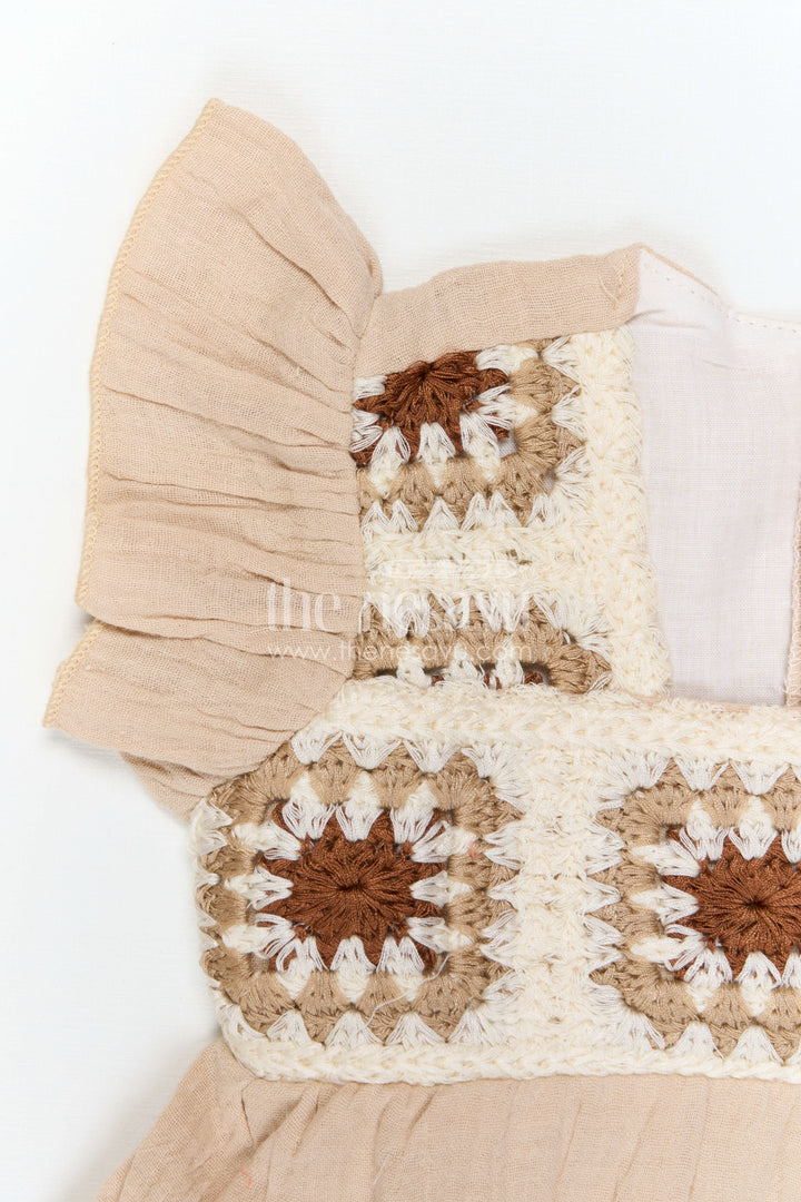 The Nesavu Girls Cotton Frock Girls Cotton Frock for Festive Outings and Special Occasions Nesavu Nesavu Girls Cotton Frock For Festive Occasions With Muslin Fabric And Thread Embroidery For Stylish Comfort