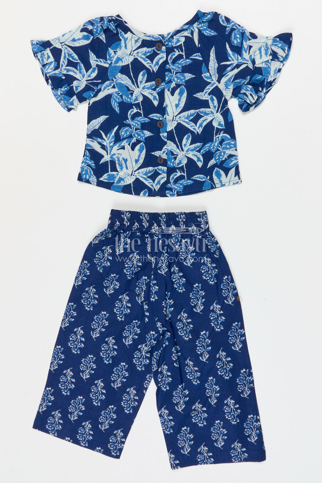 The Nesavu Girls Co-Ord Sets Girls Cotton Printed Co Ord Set for Stylish Summer Looks Nesavu Nesavu Girls Cotton Printed Co Ord Set With Short Sleeve Top For Summer Outings