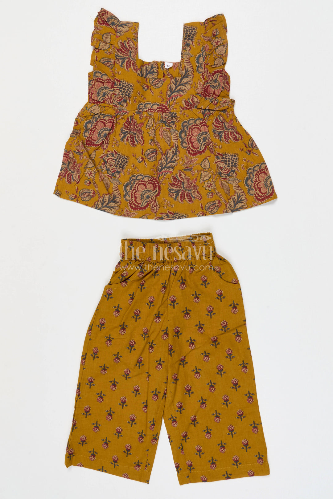 The Nesavu Girls Co-Ord Sets Girls Cotton Vacation Outfit with Matching Pant Set Nesavu Nesavu Girls Cotton Vacation Co Ord Set With Matching Pants For Travel Wear