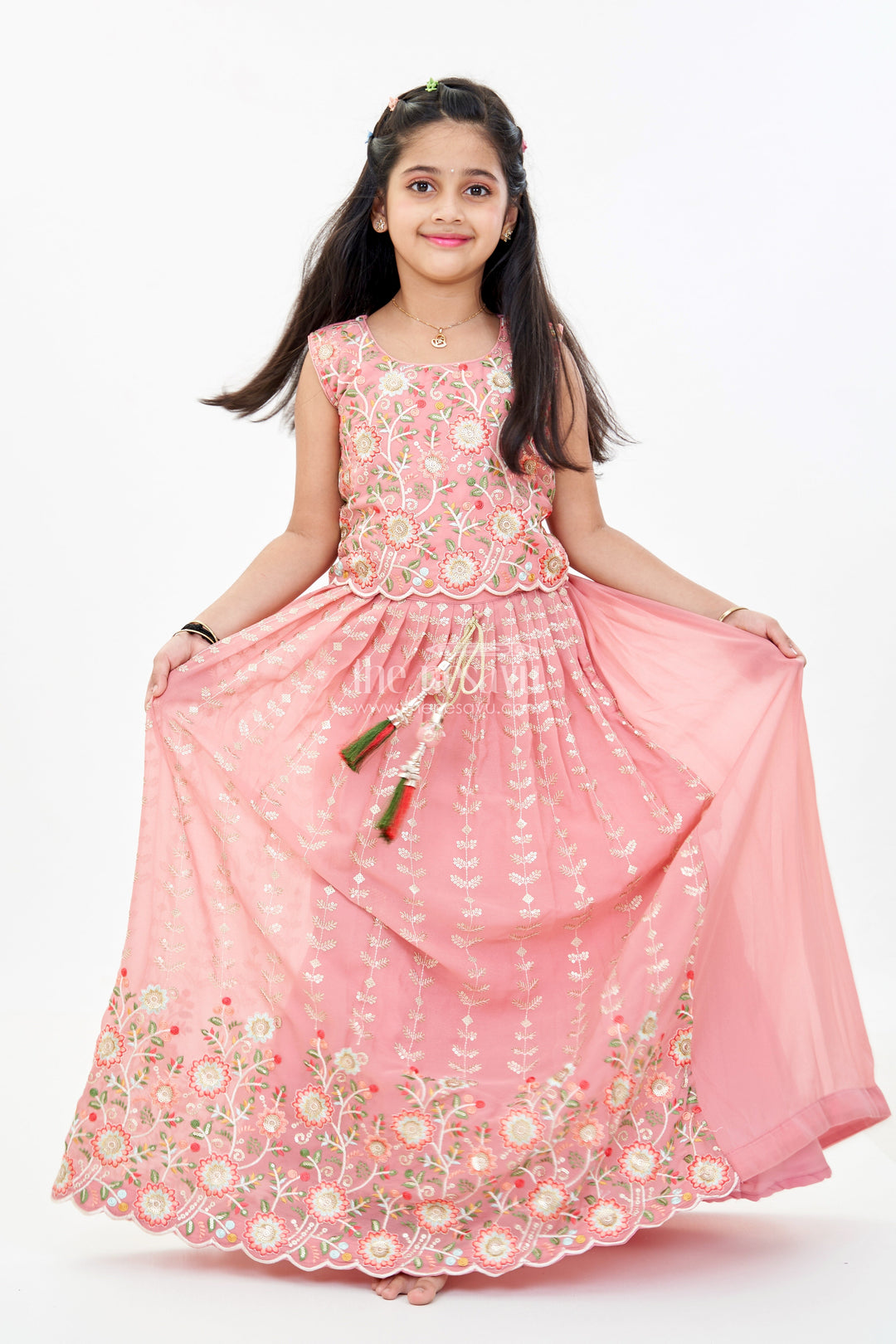 The Nesavu Girls Lehenga Choli Girls Dupatta Style on Choli Lehenga Set with Embroidery for Grand Festive Look Nesavu 24 (5Y) / Peach GL596B-24 Nesavu Girls Dupatta Style Choli Lehenga Embroidery Festive Wedding Wear