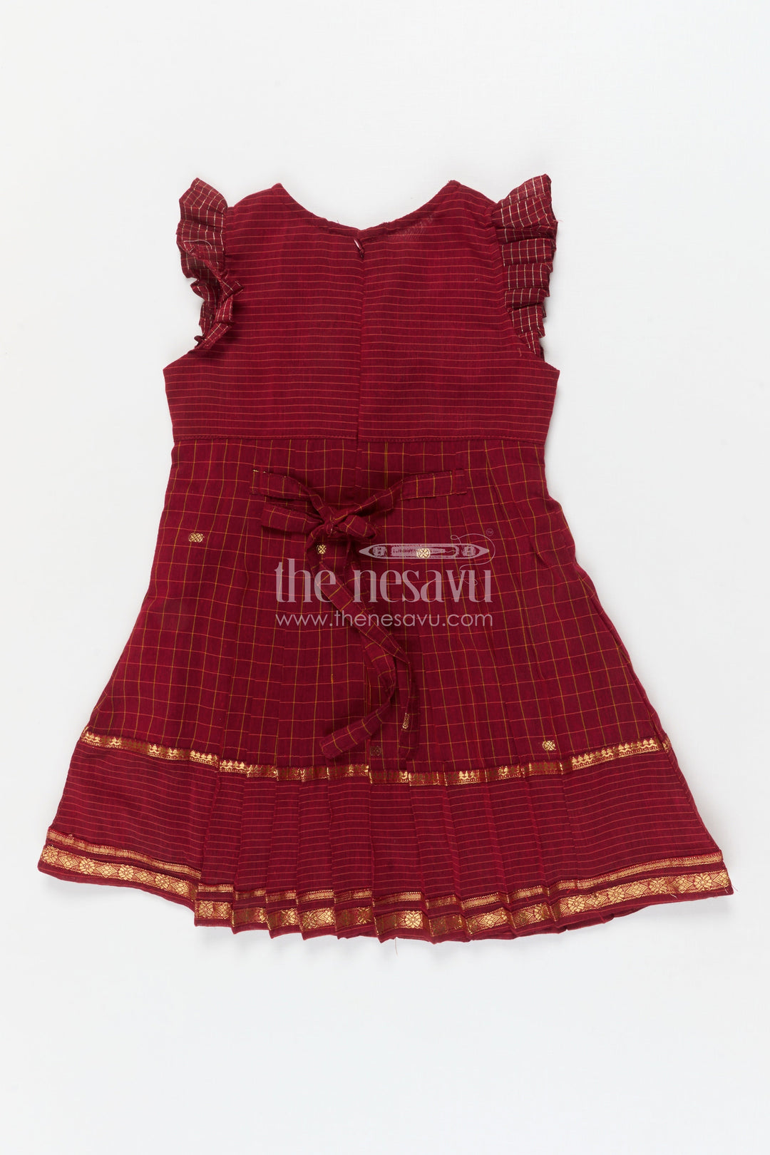 The Nesavu Girls Cotton Frock Girls Ethnic Cotton Frock for Festivals and Family Gatherings Nesavu Nesavu ethnic girls cotton frock with gold border for festive family functions and cultural events