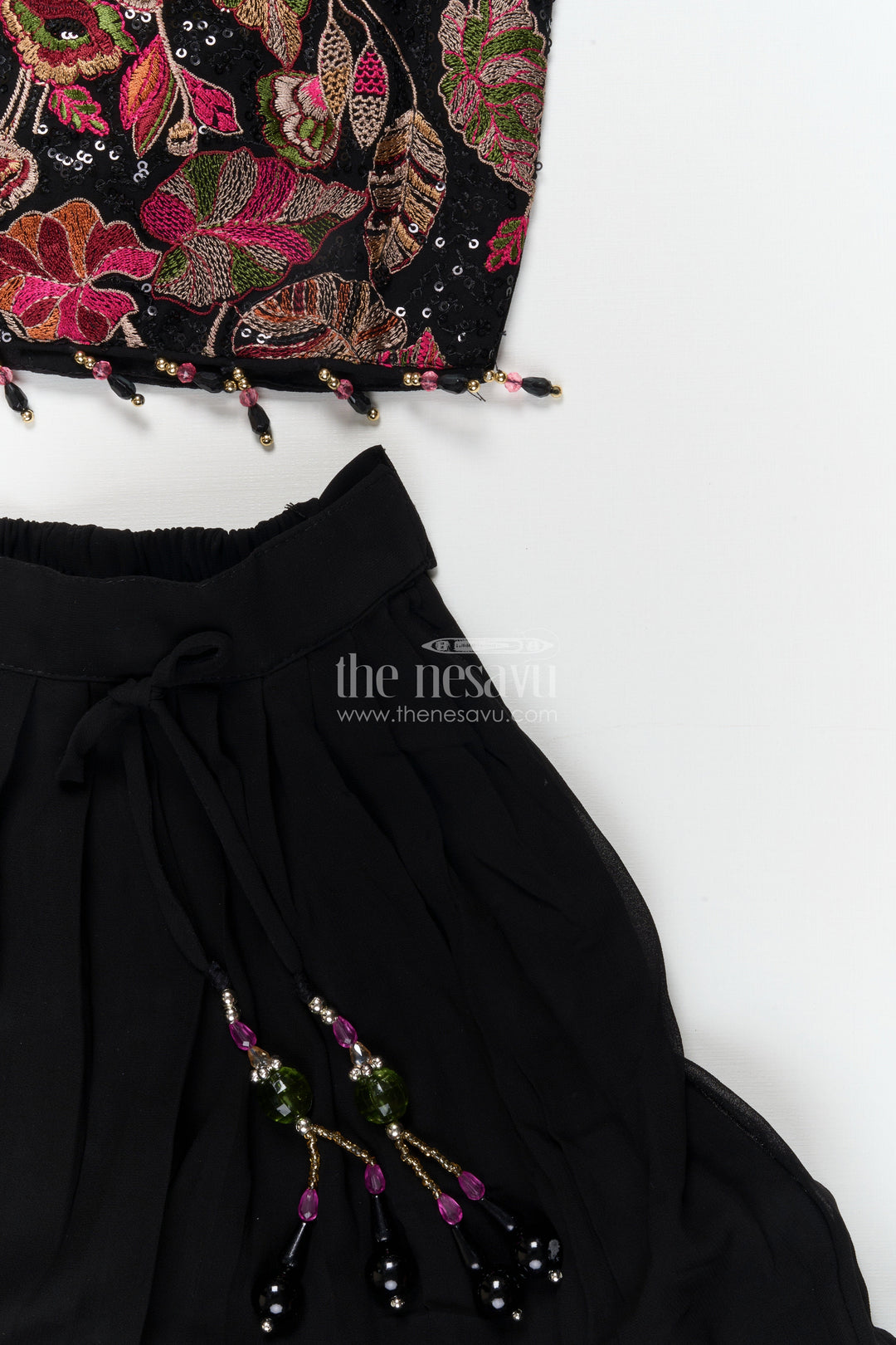 The Nesavu Girls Ethnic Lehenga Girls Ethnic Lehenga with Halter Blouse for Weddings and Family Events Nesavu Nesavu girls georgette lehenga set with halter neck embroidered blouse for festive weddings