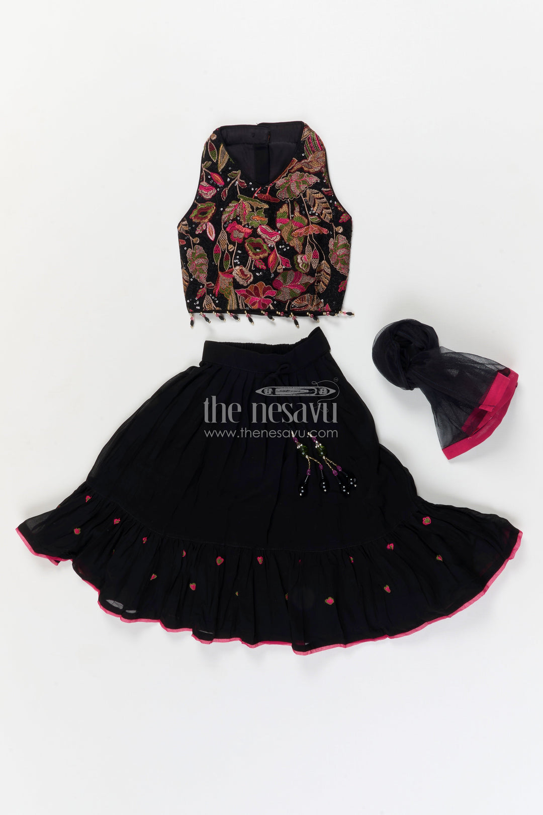 The Nesavu Girls Ethnic Lehenga Girls Ethnic Lehenga with Halter Blouse for Weddings and Family Events Nesavu Nesavu girls georgette lehenga set with halter neck embroidered blouse for festive weddings