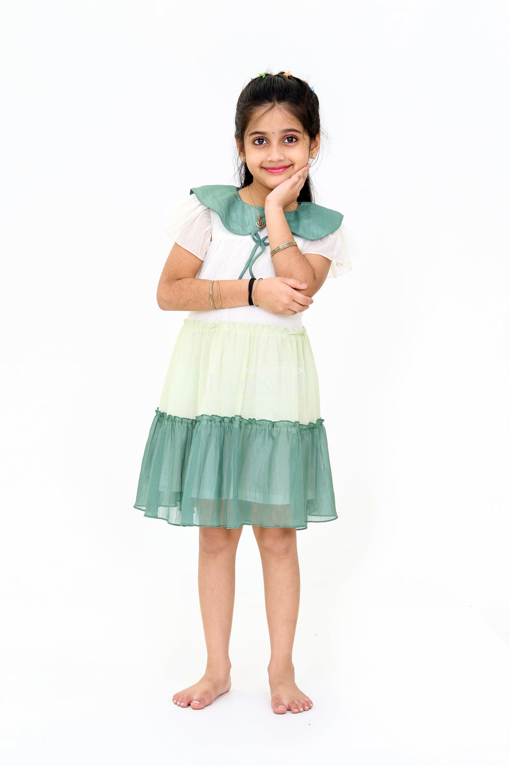 The Nesavu Girls Cotton Frock Girls Fancy Gown with Green Tiered Skirt and Oversized Collar Nesavu Nesavu Girls Fancy Gown Green Tiered Skirt Oversized Collar Flutter Sleeves