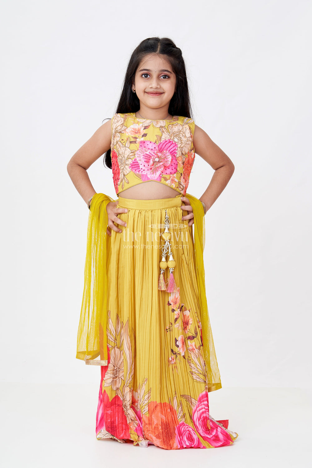 The Nesavu Girls Lehenga Choli Girls Floral Lehenga Set for Wedding with Embroidered Sleeveless Blouse and Dupatta Nesavu Nesavu Girls Floral Printed Wedding Lehenga Set Embroidered Blouse Dupatta