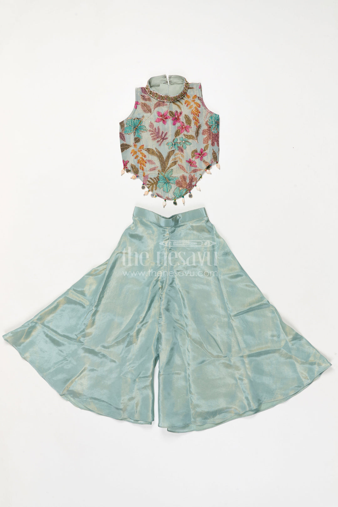 The Nesavu Girls Sharara / Plazo Set Girls Floral Plazo Set with Embroidered Top and Matching Purse for Festive Occasions Nesavu 24 (5Y) / Green / Georgette GPS929A-24 Nesavu girls floral plazo set with embroidered top and matching purse for festive occasions