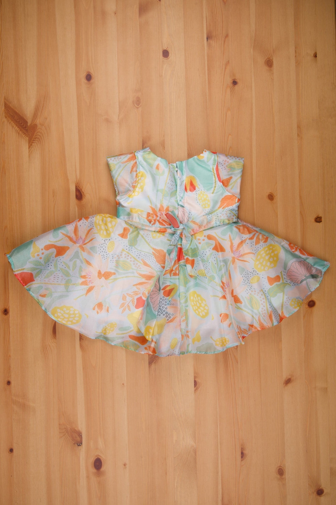 The Nesavu Girls Fancy Frock Girls Georgette Dress Cap Sleeves with Mesh Insert and Zippered Back Nesavu Elegant Kids Gown: The Perfect Choice For Memorable Birthday Celebrations | The Nesavu