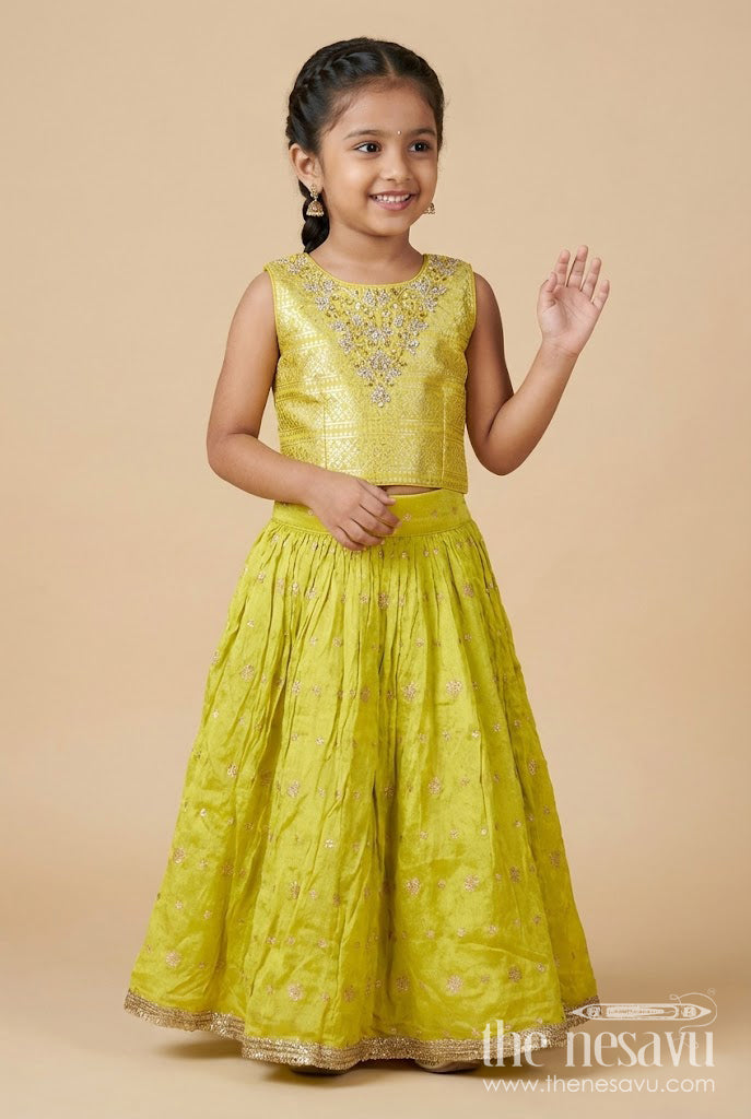 The Nesavu Girls Ethnic Lehenga Girls Georgette Lehenga Set for Festive Functions and Wedding Wear Nesavu 16 (1Y) / Yellow GL800B-16 Nesavu girls georgette lehenga set embroidered blouse weddings festive celebrations