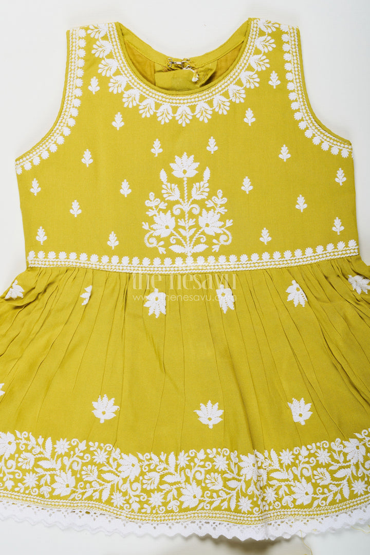 The Nesavu Girls Dothi Sets Girls green color sharara Set with White Thread Embroidery and Matching Dupatta for Festive Wear Nesavu Nesavu Girls green color sharara Set Embroidered Kurti Dupatta Traditional Occasions