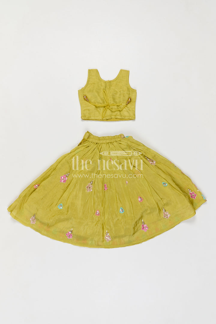 The Nesavu Girls Lehenga Choli Girls Lehenga Choli for Weddings and Diwali Celebrations Nesavu Nesavu Girls Lehenga Choli For Weddings And Festive Wear With Viscose Silk And Designer Embroidery