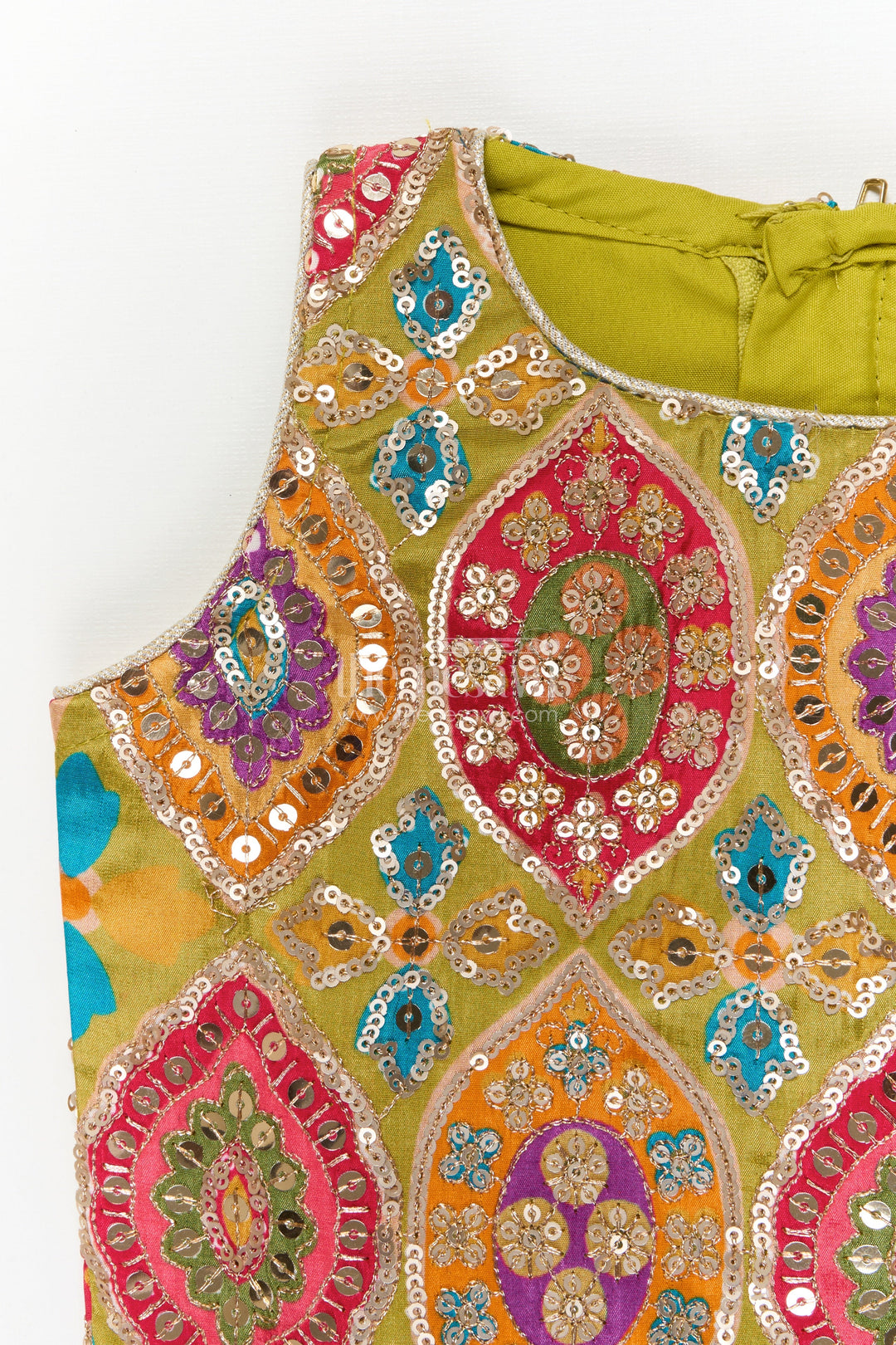 The Nesavu Girls Lehenga Choli Girls Lehenga Choli for Weddings and Traditional Family Functions Nesavu Nesavu girls lehenga choli for weddings and traditional celebrations with embroidered blouse