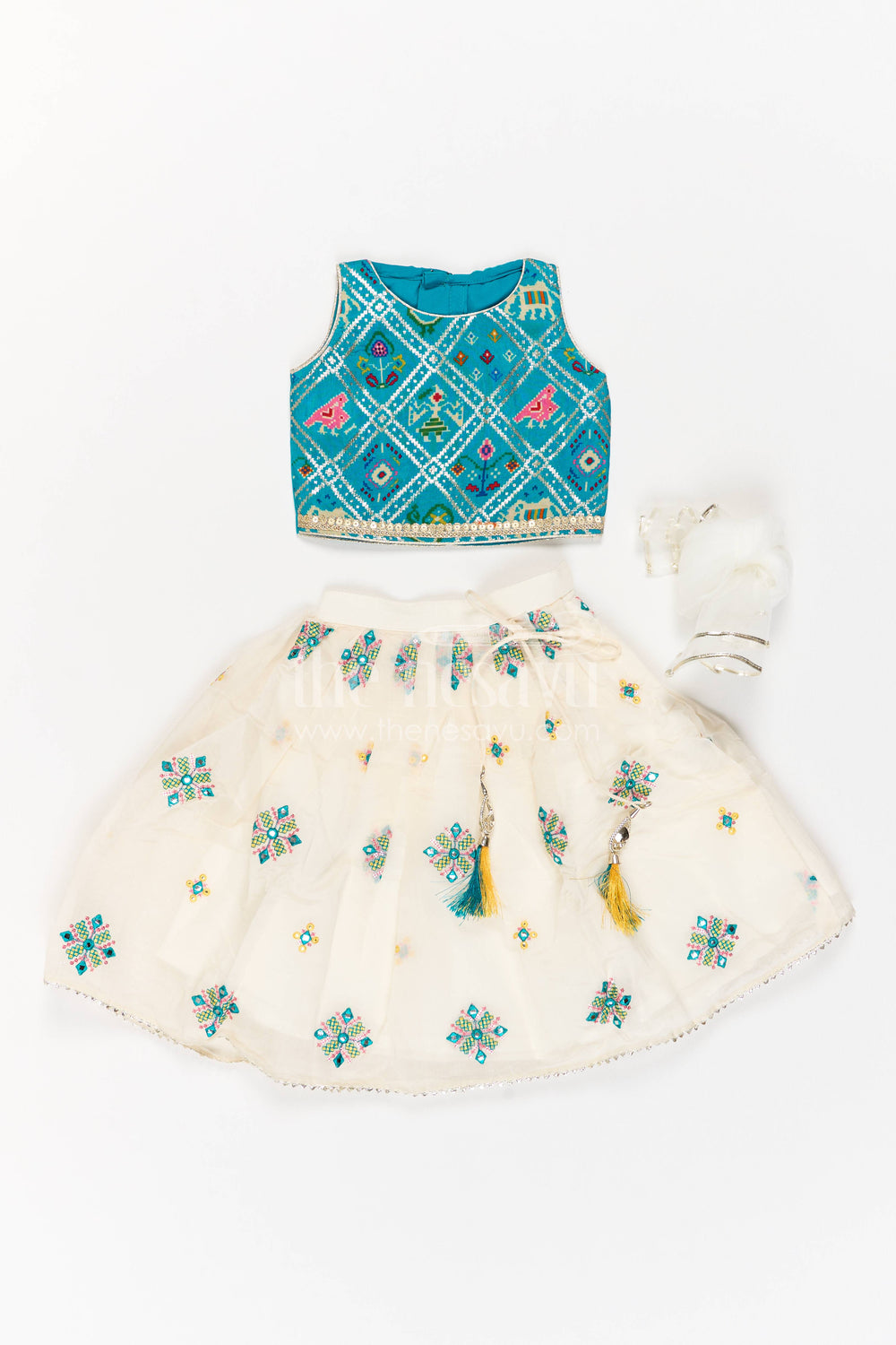 The Nesavu Girls Lehenga Choli Girls Lehenga Choli in Turquoise with Thread Embroidery Nesavu 16 (1Y) / Turquoise / Viscose Silk GL956B-16 Nesavu Girls Lehenga Choli In Turquoise For Family Functions GL956B-16