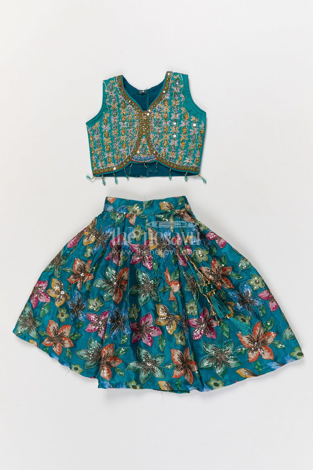 The Nesavu Girls Lehenga Choli Girls Lehenga Choli with Embroidered Yoke for Weddings and Festive Functions Nesavu 16 (1Y) / Green GL844A-16 Nesavu girls lehenga choli set embroidered yoke weddings festive occasions