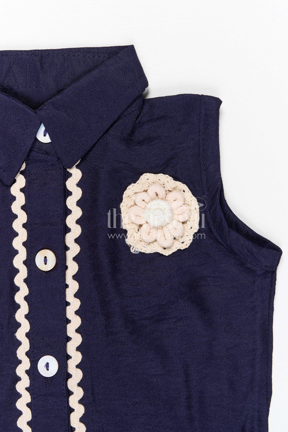 The Nesavu Girls Co-Ord Sets Girls Modern Bubble Crepe Co-ord Set for Stylish Outings and Everyday Comfort Nesavu Nesavu girls bubble crepe co-ord set for stylish outings casual wear and kids summer fashion