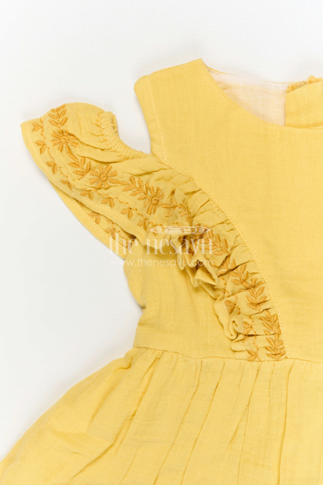 The Nesavu Girls Cotton Frock Girls Muslin Cotton Frock with Embroidered Border for Festive Gatherings and Family Occasions Nesavu Nesavu Girls Muslin Cotton Embroidered Frock For Festive Gatherings And Special Occasions