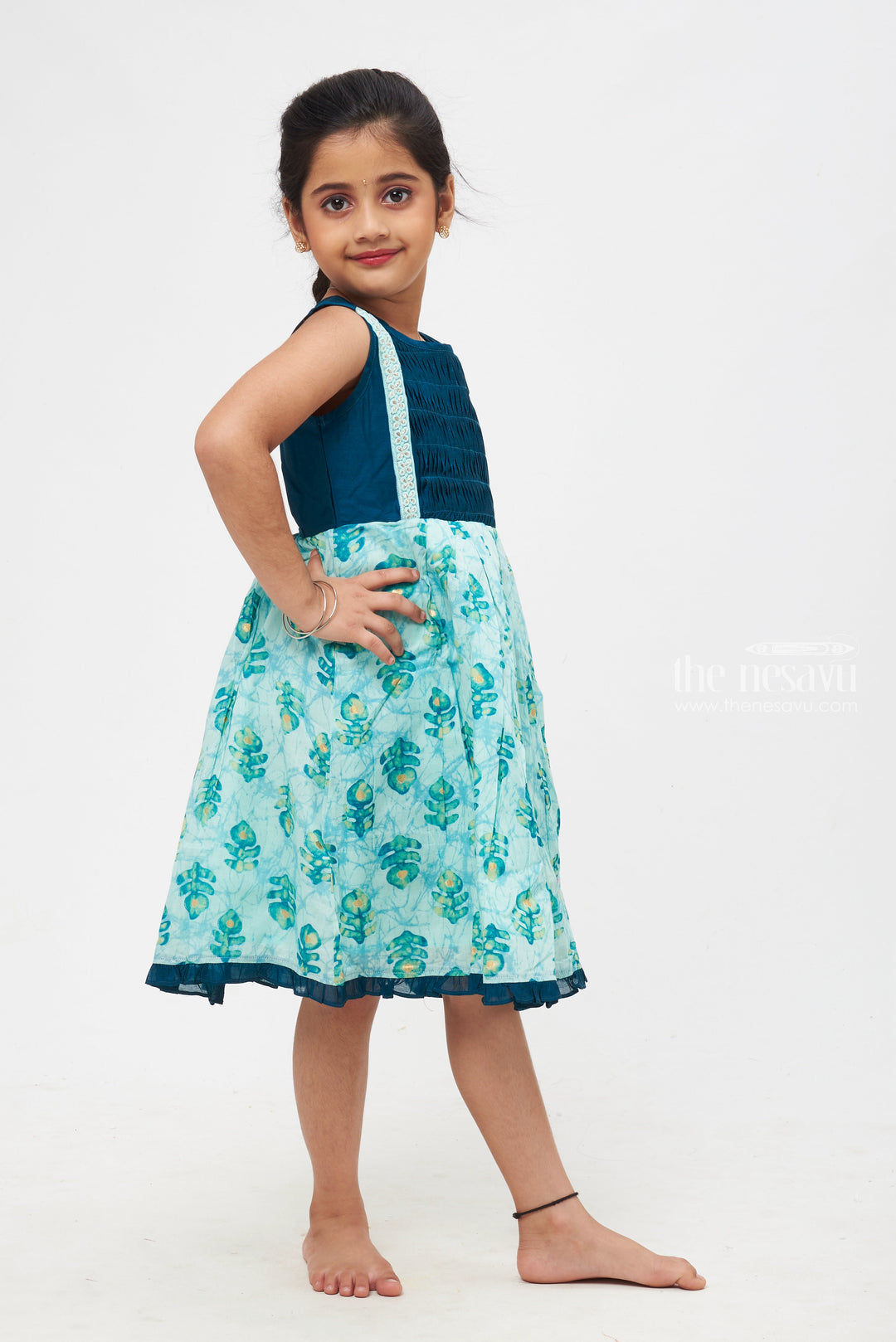 The Nesavu Girls Cotton Frock Girls' Nautical Blue Tropical Turtle Adventure Cotton Frock for Girls Nesavu Cotton Frock for Girls - Printed | Perfect Summer Ensemble | The Nesavu