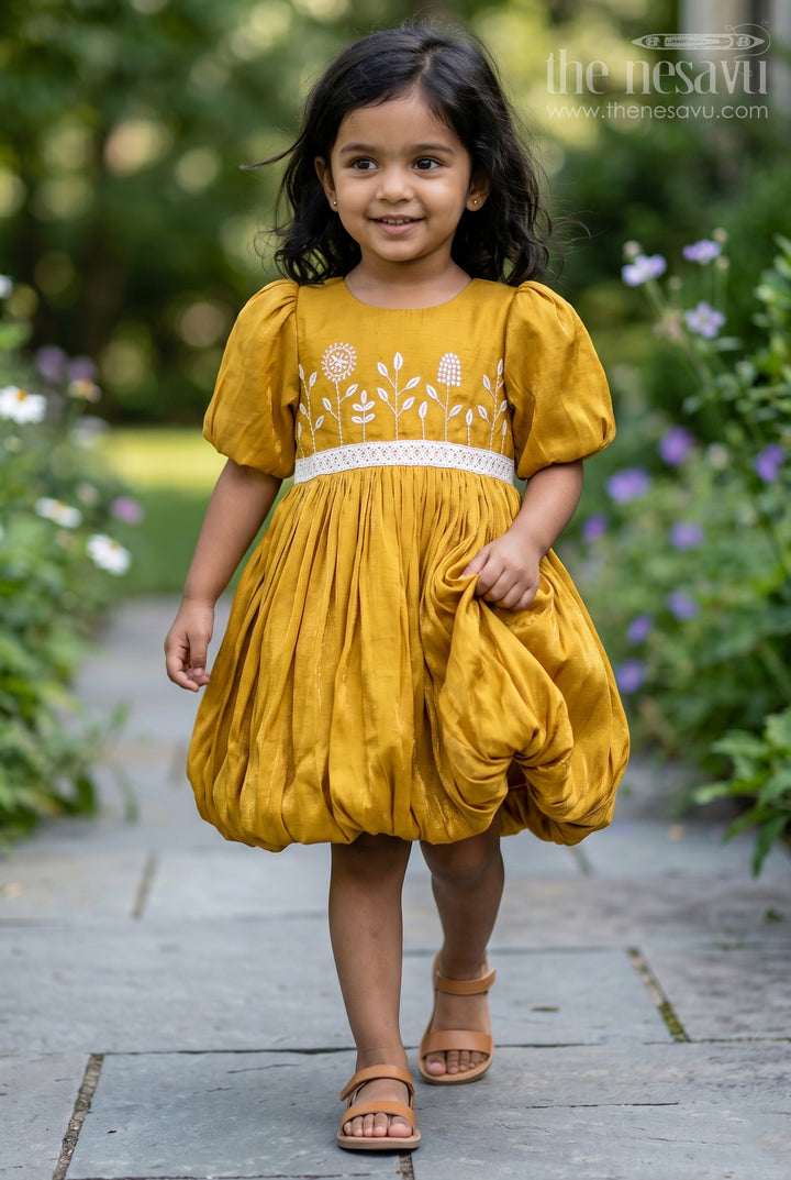 The Nesavu Girls Cotton Frock Girls Organza Frock for Festive Birthdays and Evening Parties Nesavu 20 (3Y) / Green / Organza GFC2253B-20 Nesavu Girls Organza Party Frock With Puff Sleeves For Birthdays And Festive Celebrations