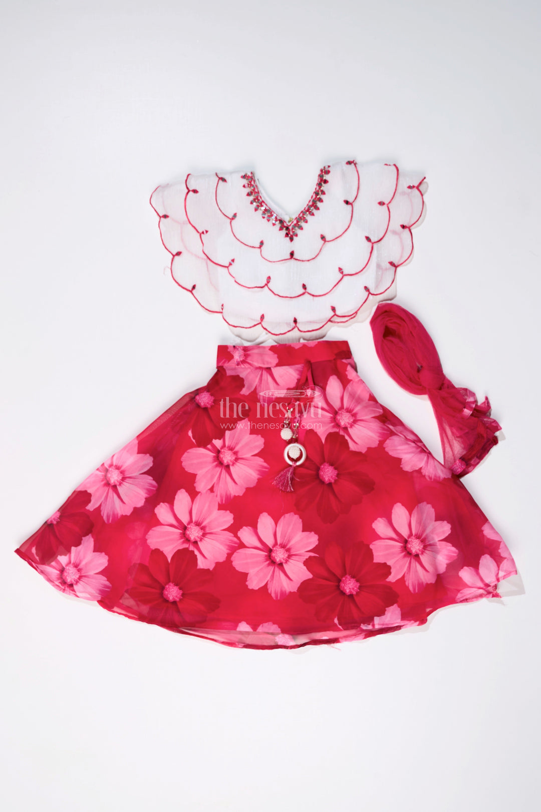 The Nesavu Girls Lehenga Choli Girls Pink Choli for Lehenga with Floral Organza Print and Scallop Cut Embroidery Nesavu Nesavu Girls Pink Choli Lehenga Floral Organza Print Embroidered Blouse