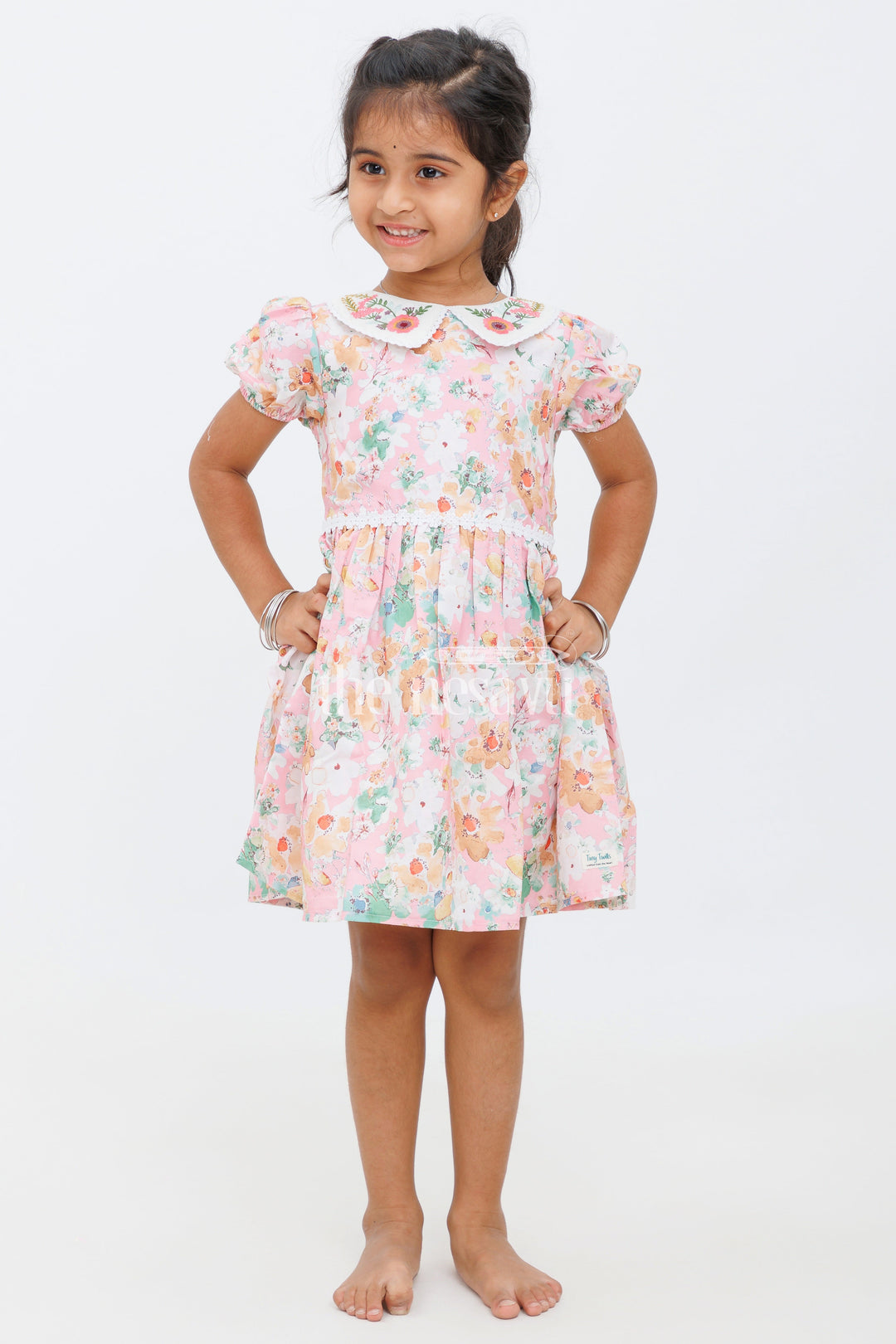 The Nesavu Girls Cotton Frock Girls Pink Floral Peter Pan Collar Dress with Puff Sleeves and Lace Band - Party Short Frock Nesavu 18 (2Y) / multicolor GFC1407B-18 Nesavu Girls Pink Floral Frock Peter Pan Collar Puff Sleeves - Short Party Dress