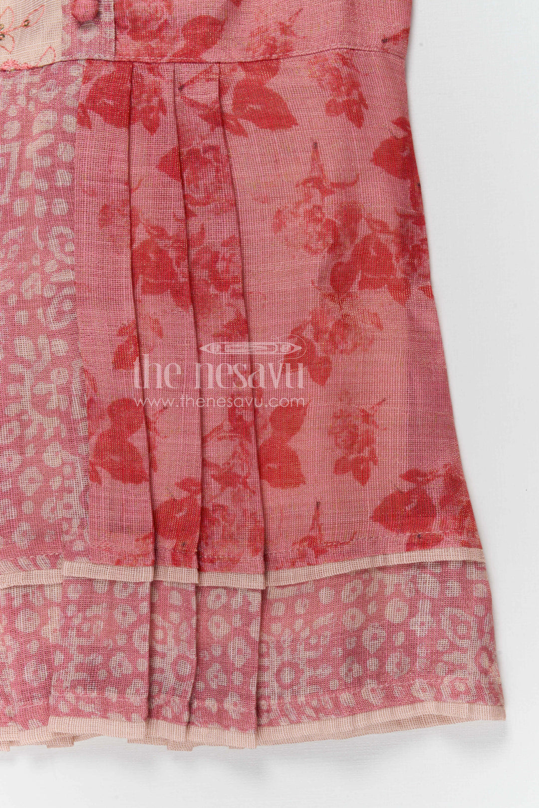 The Nesavu Girls Cotton Frock Girls Printed Cotton Frock for Casual Outings and Daily Wear Nesavu Nesavu girls cotton viscose printed frock for casual wear and summer outings