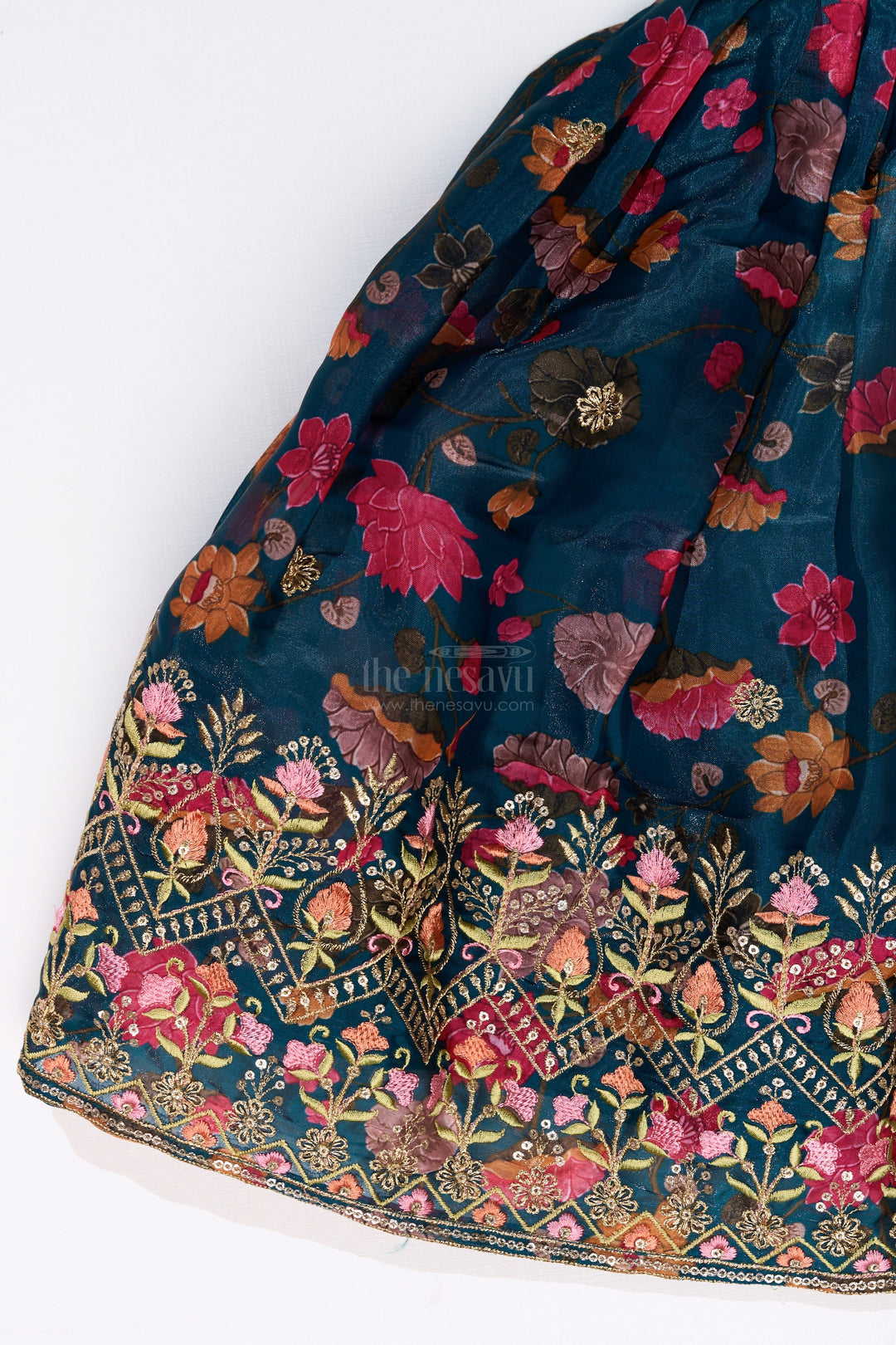 The Nesavu Girls Lehenga Choli Girls Royal Blue Lehenga Choli with Floral Embroidery and Puff Sleeve Blouse Nesavu Nesavu Girls Embroidered Royal Blue Lehenga Choli Floral Puff Sleeve Blouse