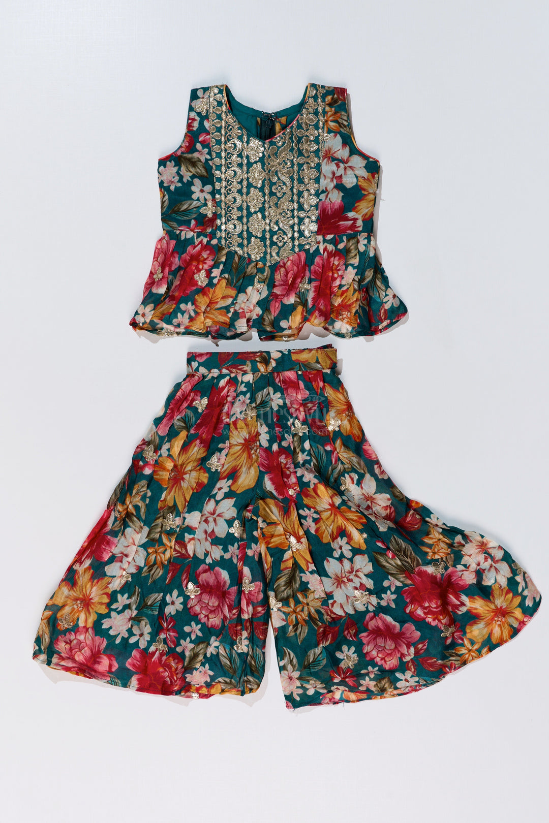 The Nesavu Girls Sharara / Plazo Set Girls Sharara Plazo Set in Floral Georgette with Foil Embroidery and Dupatta Nesavu Nesavu Girls Sharara Plazo Set Floral Georgette Print Foil Embroidery